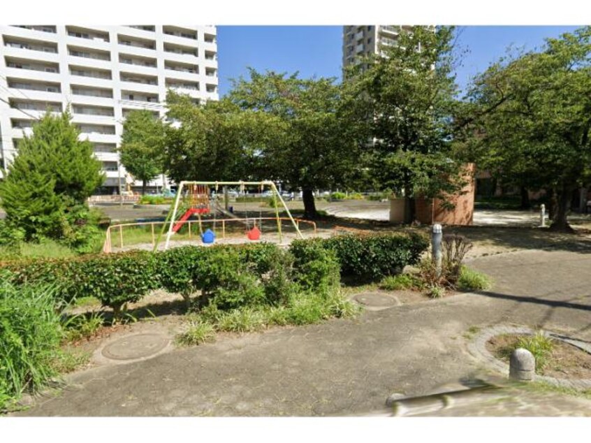 第四十八号豊臣ひろば緑地(公園)まで1038m REFISIA太閤通