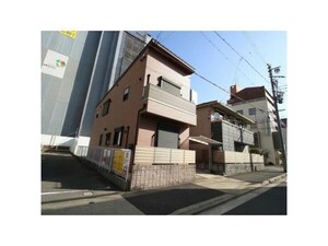 金山伊勢山戸建