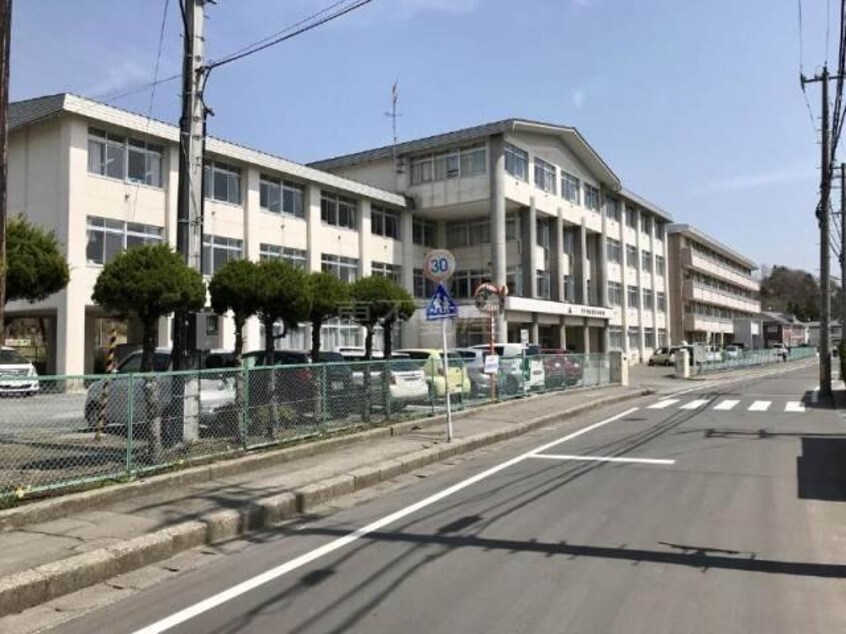 根岸小学校(小学校)まで630m レジデンス第二高市　Ｂ