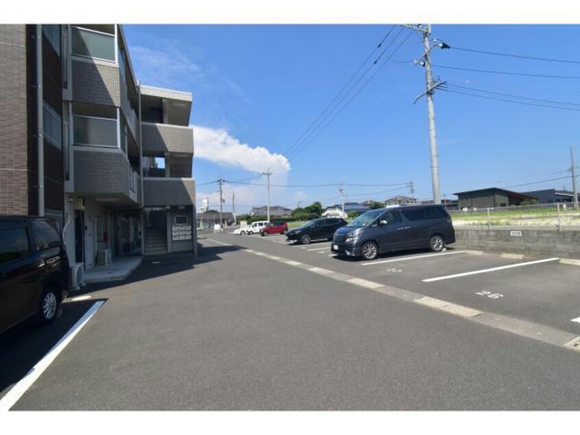 駐車場 ヴェルデゾーナ泉ヶ丘