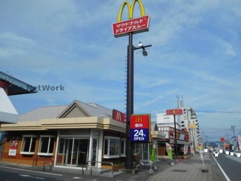 マクドナルド隼人店(その他飲食（ファミレスなど）)まで1290m トラッドハウス