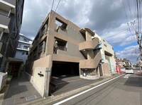 リッチハイツ