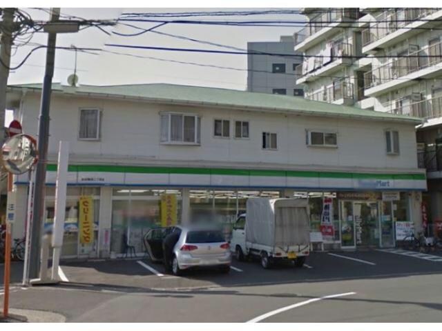 ファミリーマート折田鴨池二丁目店(コンビニ)まで161m さくらヒルズ鴨池弐番館