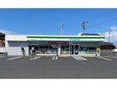 ファミリーマート鹿児島春山町店(コンビニ)まで1100m スプリング　Ｗ　玲