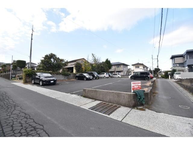 駐車場 レヴール坂之上