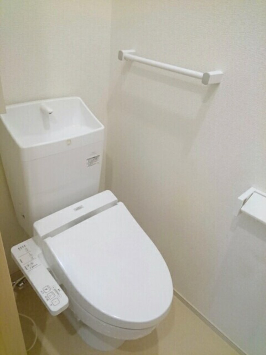 温水暖房便座トイレ ｓｅｖｅｎｓｔａｒ　Ⅱ