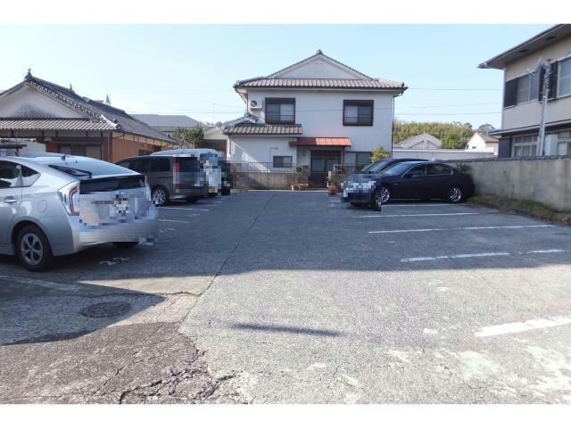 駐車場 リテラス鹿屋弐番館