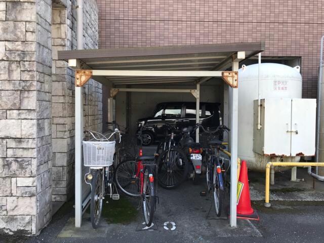 駐輪場 リテラス鹿屋弐番館