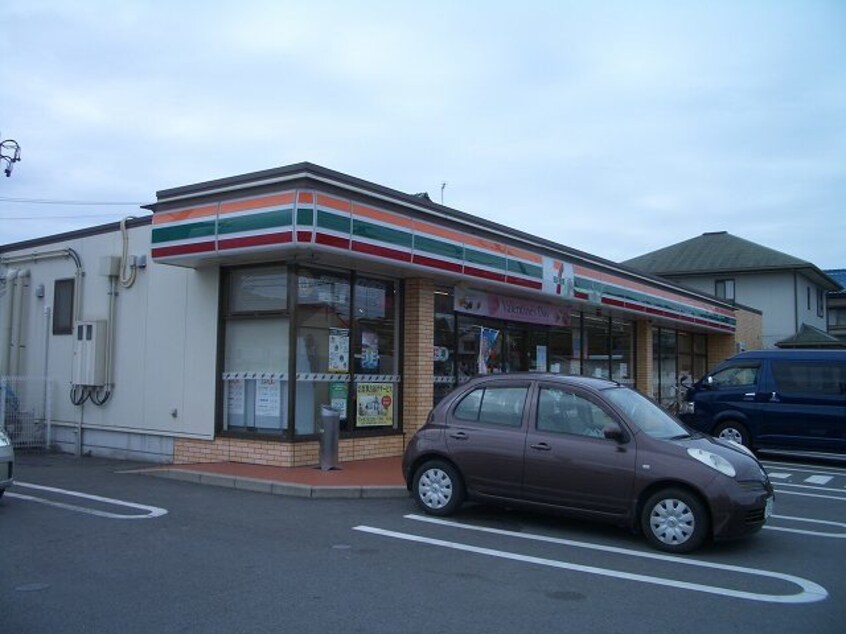 セブンイレブン　八楠4丁目店(コンビニ)まで1271m レトアⅠ