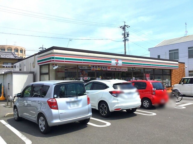 セブンイレブン 藤枝前島店 0.3km フォルテ２１