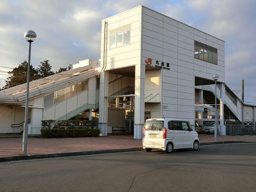 六合駅まで1747m メゾン・ラフレシール