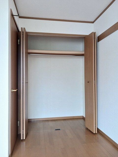  サンローズＢ