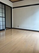  ファミール駿河