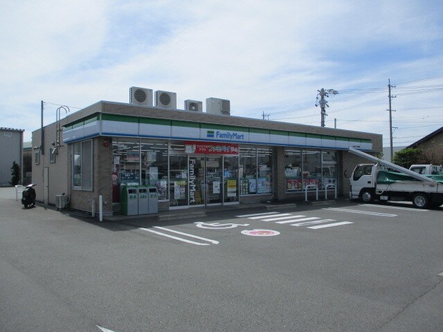 ファミリーマート　島田はばたき橋店(コンビニ)まで1605m サンスベリア