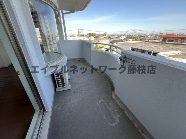  リ・エンブル駅北