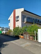 コーポサンフォルムの外観
