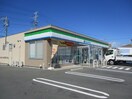 ファミリーマート　吉田住吉西店(コンビニ)まで923m クレシア