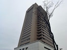 東大阪市役所(役所)まで430m Social Village