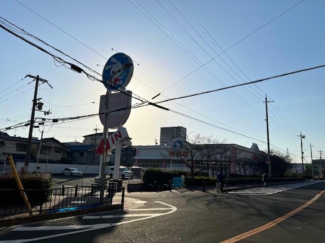 西松屋八戸ノ里店(ショッピングセンター/アウトレットモール)まで2552m プラザハピネス小若江