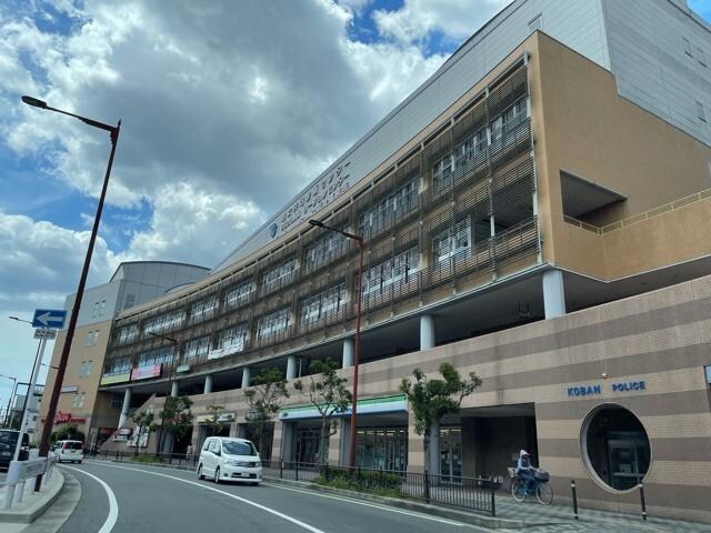 希来里若江岩田(ショッピングセンター/アウトレットモール)まで583m 花園ダイヤコーポ
