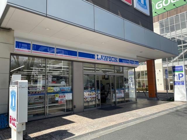 ローソン東大阪フレスポ長田駅前店(コンビニ)まで489m ライズィング・サン