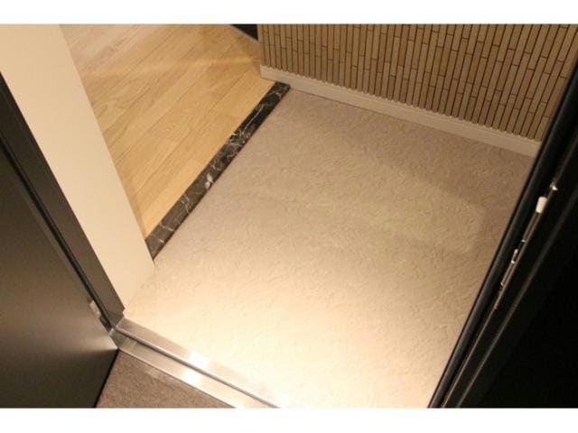  プレミアム菱屋西