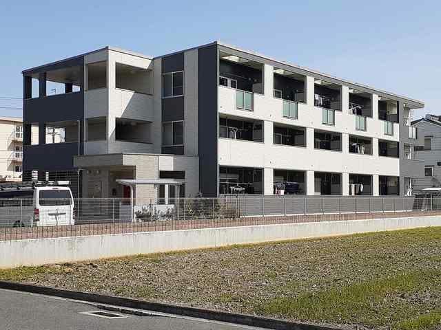  インペリアルライフ