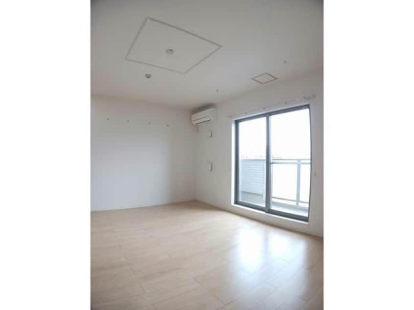  インペリアルライフ