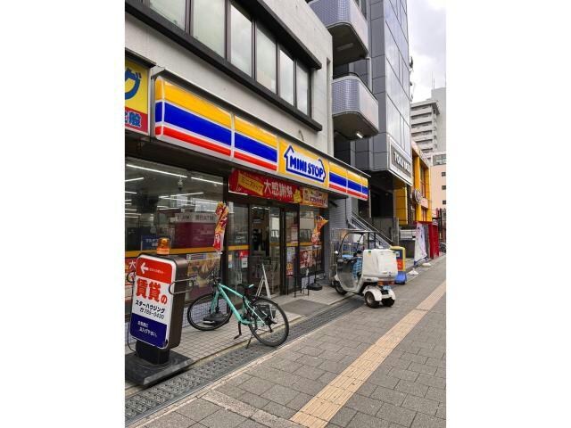 ミニストップ長田東1丁目店(コンビニ)まで991m カーサ・ドレッセ