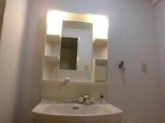  グランドゥール西岡