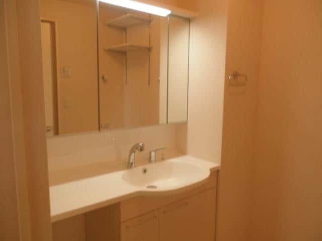  アコルデ西岩田