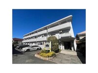 ファミール上小阪