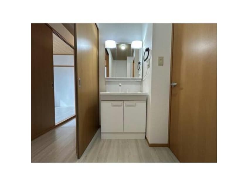  メゾンニュー池島D棟