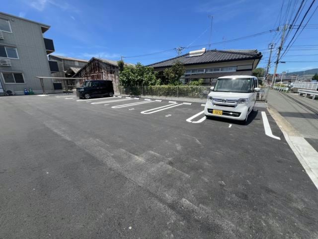  ロイヤルタウン日の出