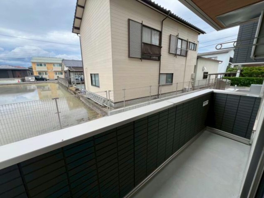  ロイヤルタウン八戸