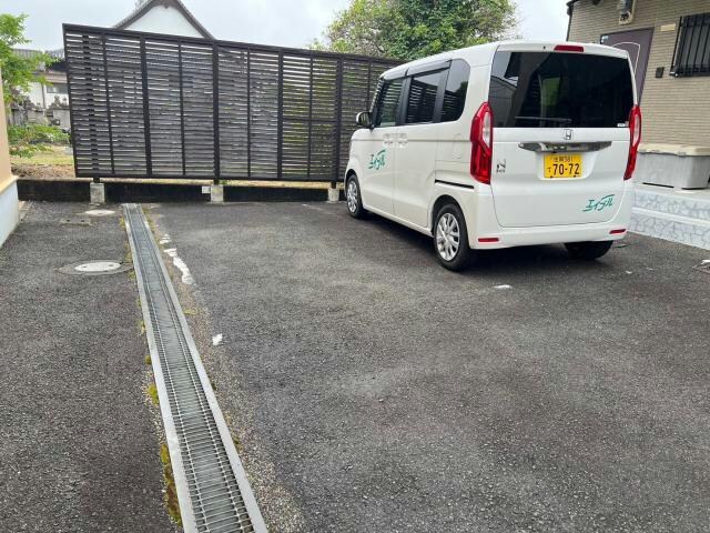  ミレニアムハウス