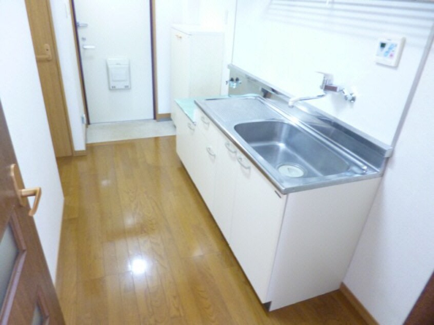  ミレニアムハウス