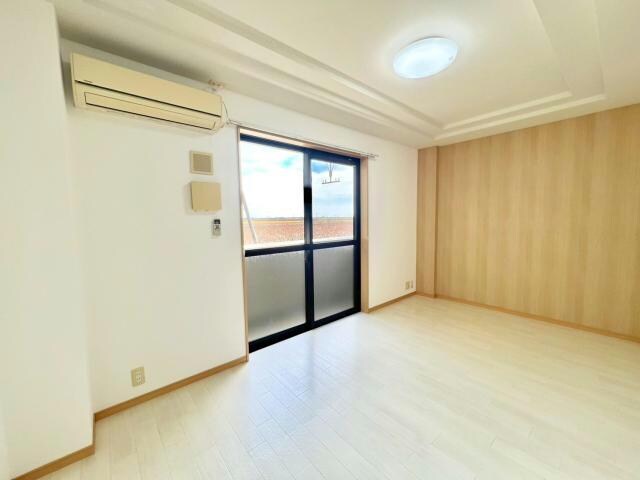  エクセルハイムあしかり