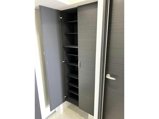  エグゼクティブ　イーストタワー