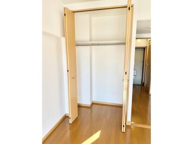  ロイヤルビーズ駅南