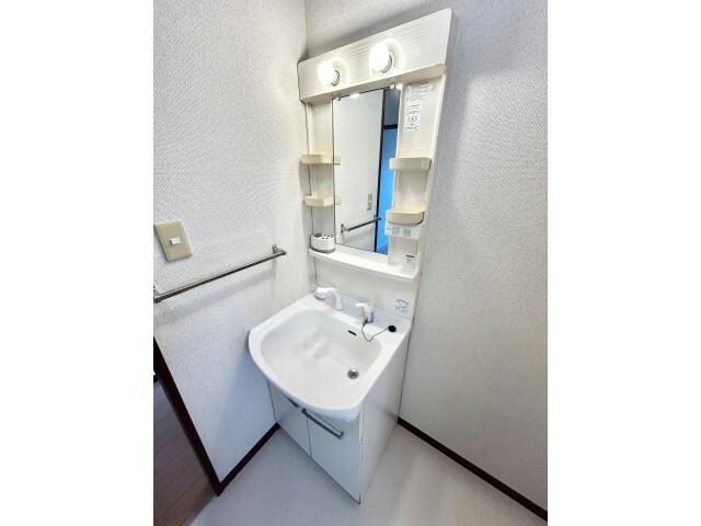  アーバンハイツ三日月