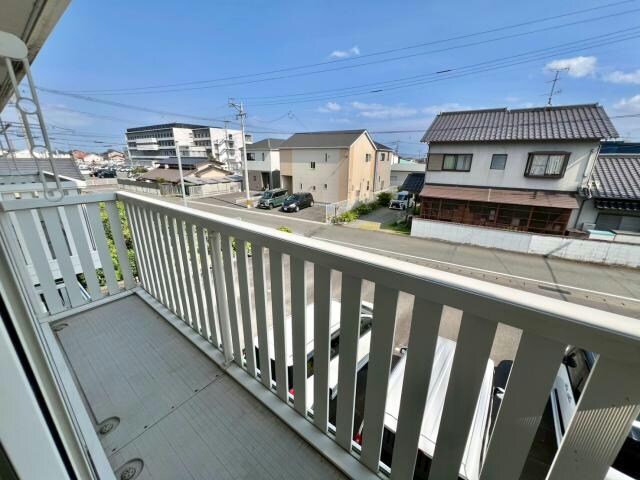  シャトルプランタン