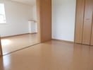南側洋室 アーバンヒルズＢ