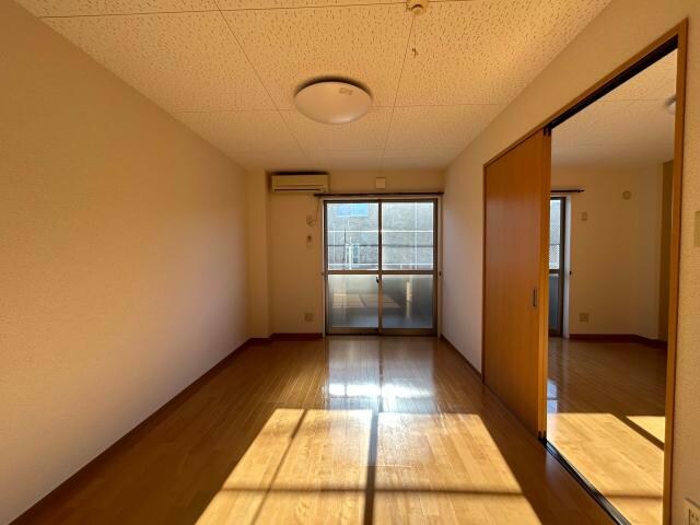 写真は206号です ルネッサンス久米B