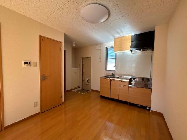 写真は206号です ルネッサンス久米B
