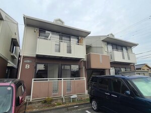 メゾンモナーク　B棟