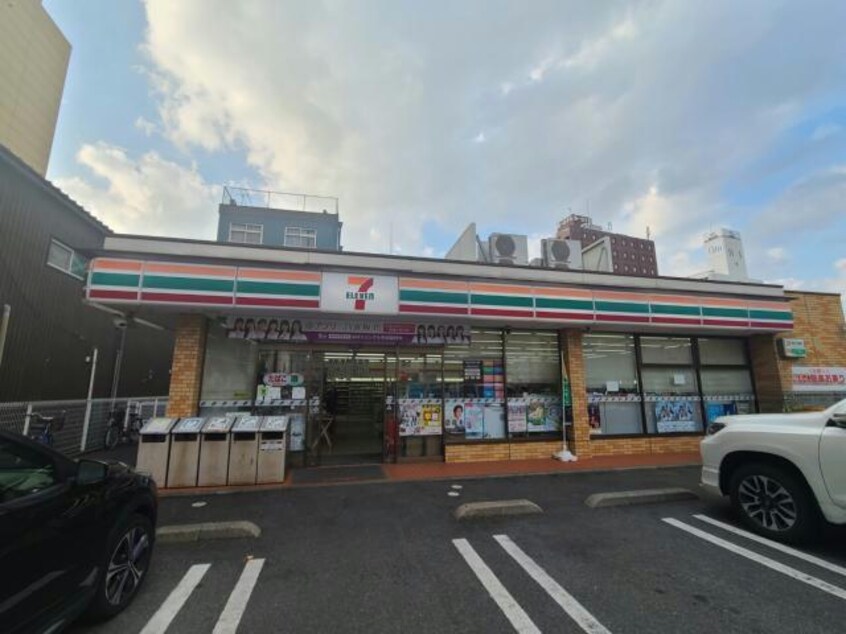 セブンイレブン周南平和通店(コンビニ)まで359m プリュスフォンティーヌ