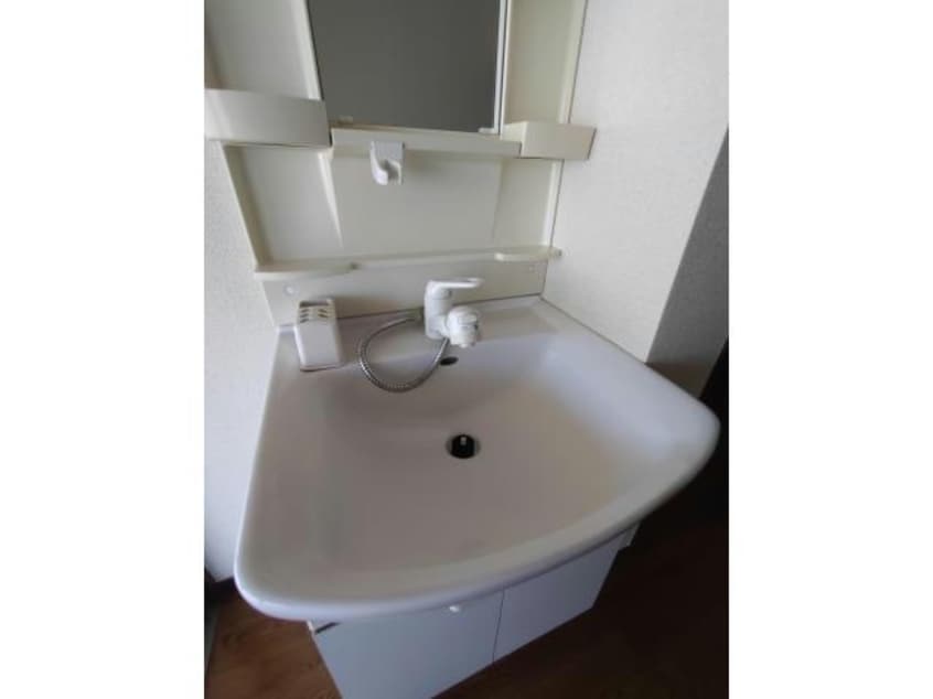 写真は106号です リッシュ城ケ丘　C棟