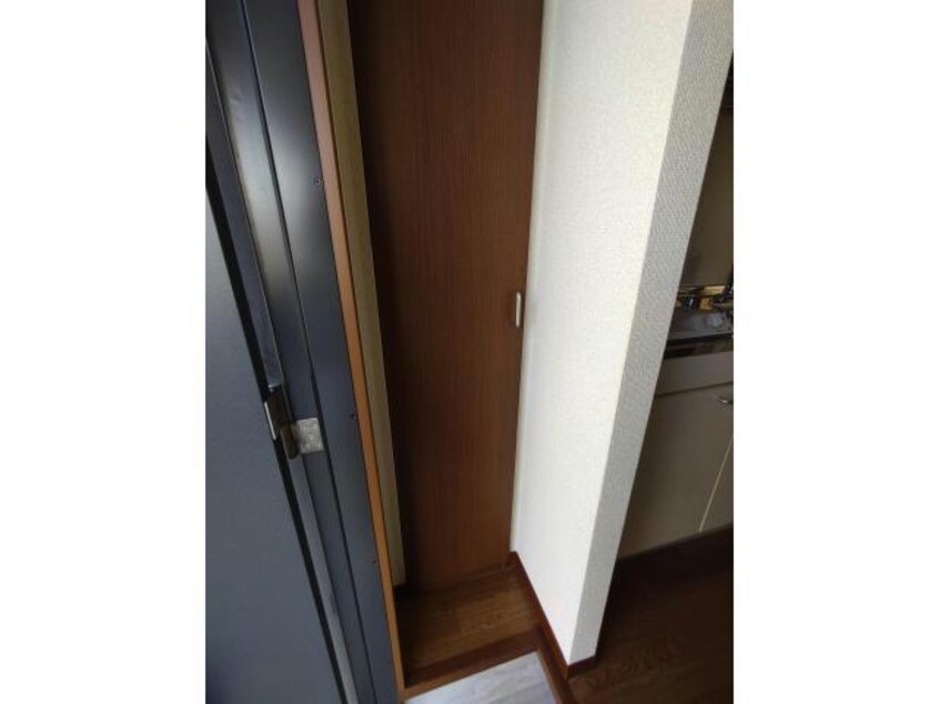 写真は106号です リッシュ城ケ丘　C棟