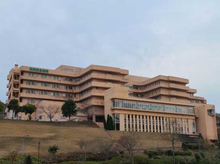 周南記念病院(病院)まで1792m グランシャリオ